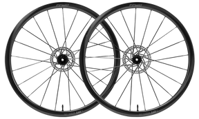FFWDRAW33Glossset_800x