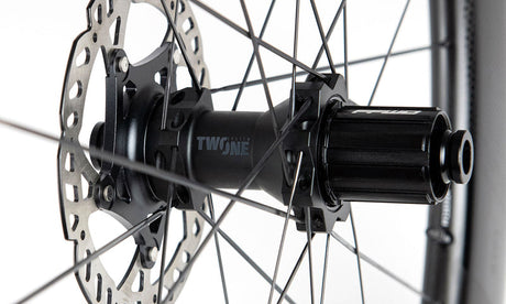 FFWD_TWO-ONE_Rear_0fb9b02a-8164-47dc-87fe-89d5a0d91cec_800x.jpg
