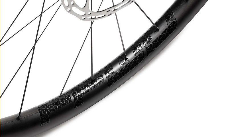 FFWD-OUTLAW-RimDetail5_1500x900_90dd8611-005c-4ea1-8dd2-e4f292d29790_800x.jpg