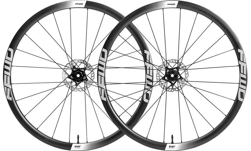 FFWD | RAW33 FULL CARBON CLINCHER / 33MM / 2:1 / DISC BRAKE / BLACK - Imagen 2