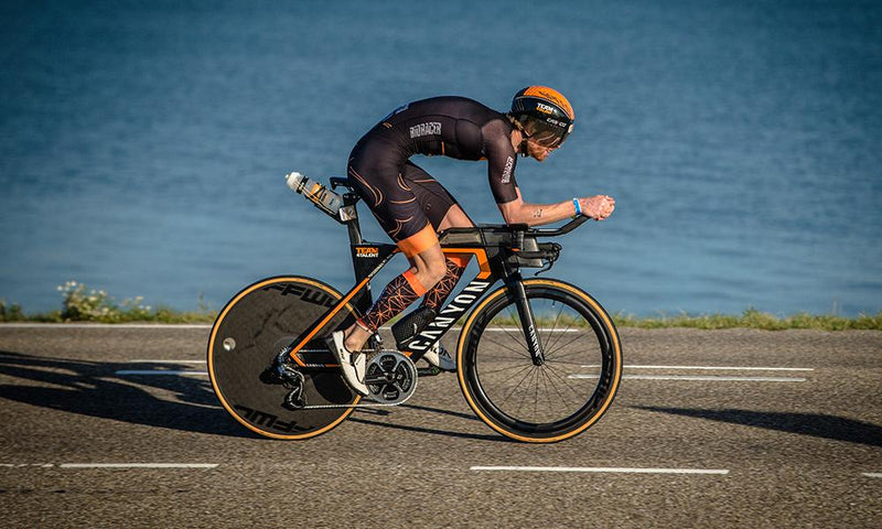 FFWD | DISC FULL CARBON TUBULAR / 1K CARBON / DISC OR RIM BRAKE / BLACK OR WHITE - Imagen 3