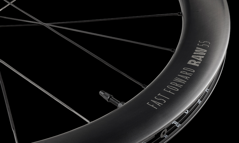 FFWD | RAW55 FULL CARBON CLINCHER / 55MM / 2:1 / DISC BRAKE / BLACK SPOKE SET FCC LLANTAS RUEDAS - Imagen 3
